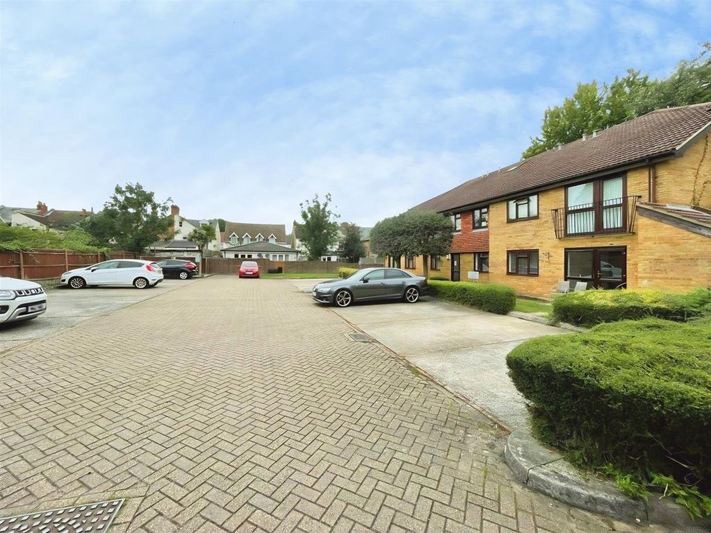 Additional image 6 of 2 bed flat for saleSt. Georges Road East, Aldershot GU12
