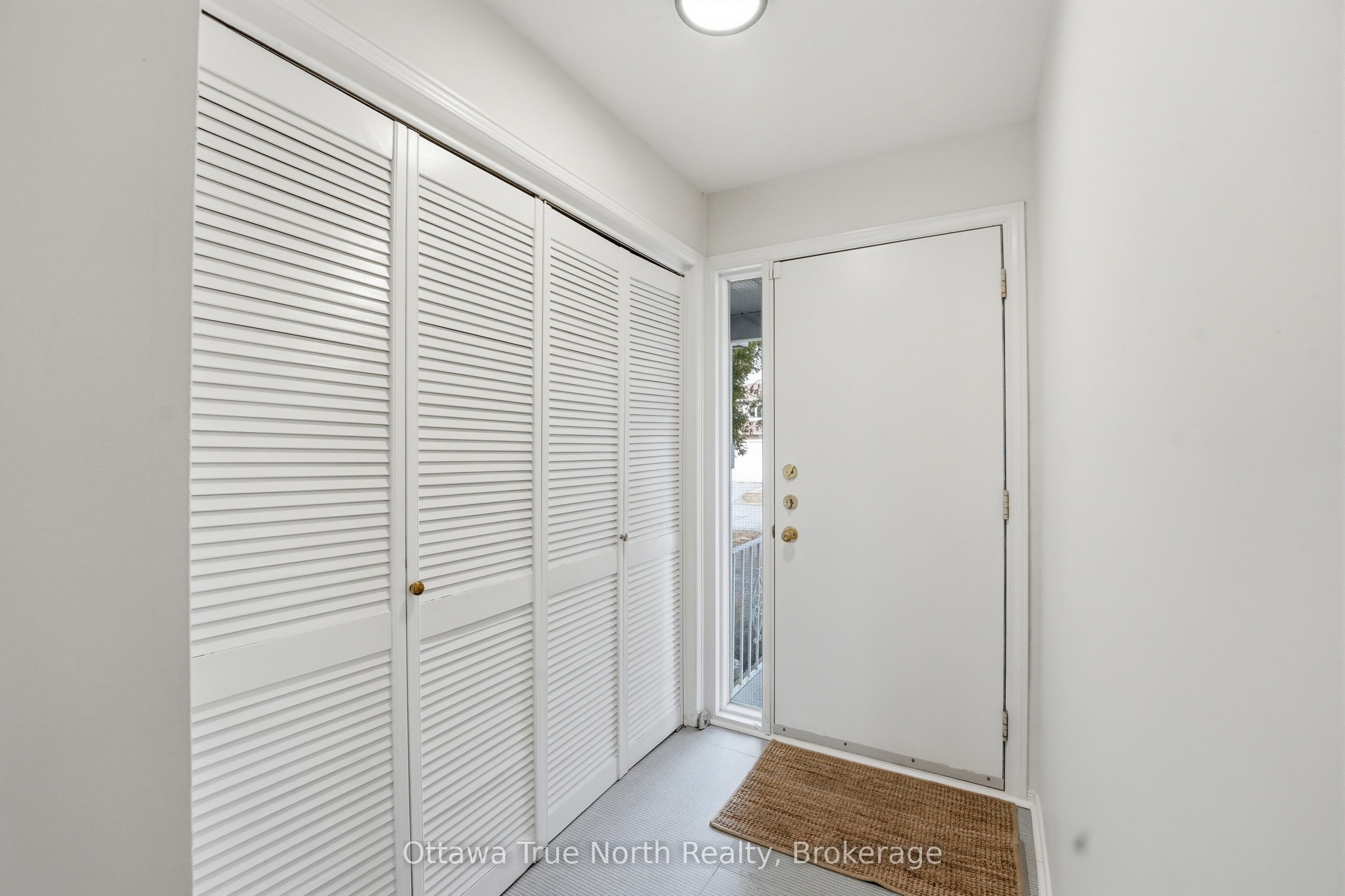 Additional image 4 of 218 Switzer Avenue, Ottawa, ON, K1Z 7H9