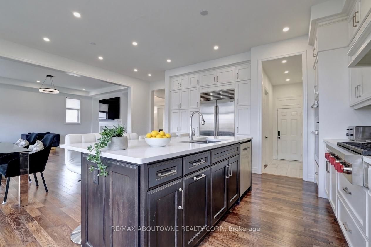 Additional image 6 of 1416 Ford Strathy Crescent S, Oakville, ON, L6H 6E3