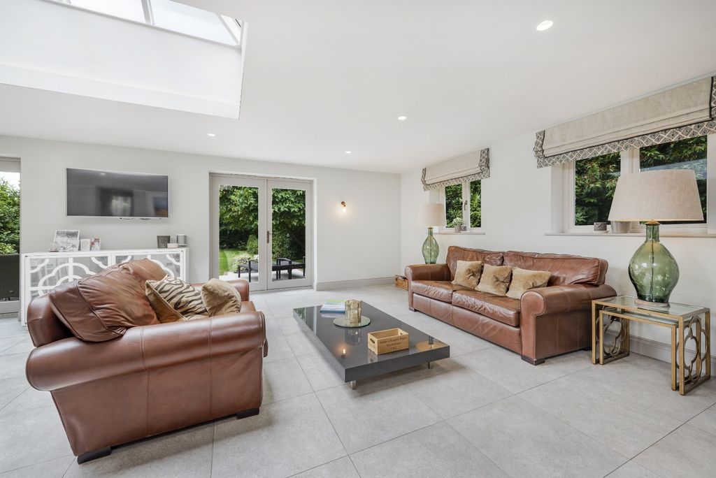 Additional image 8 of 5 bed detached house for saleWoodside Lane, Winkfield, Windsor, Berkshire SL4