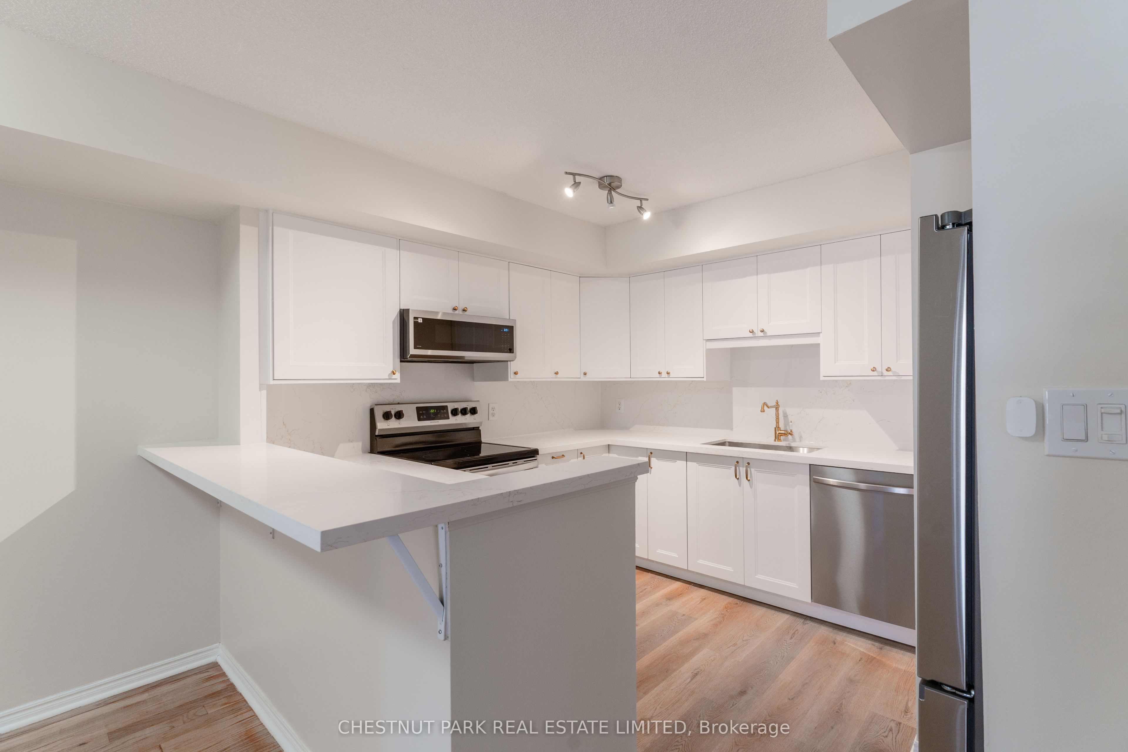 Additional image 6 of 2107-25 The Esplanade N/a, Toronto, ON, M5E 1W5
