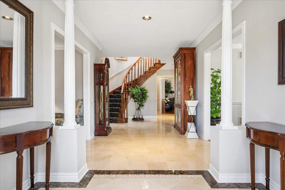 Additional image 3 of 1401 The Links Drive, Oakville, ON, L6M 2N4