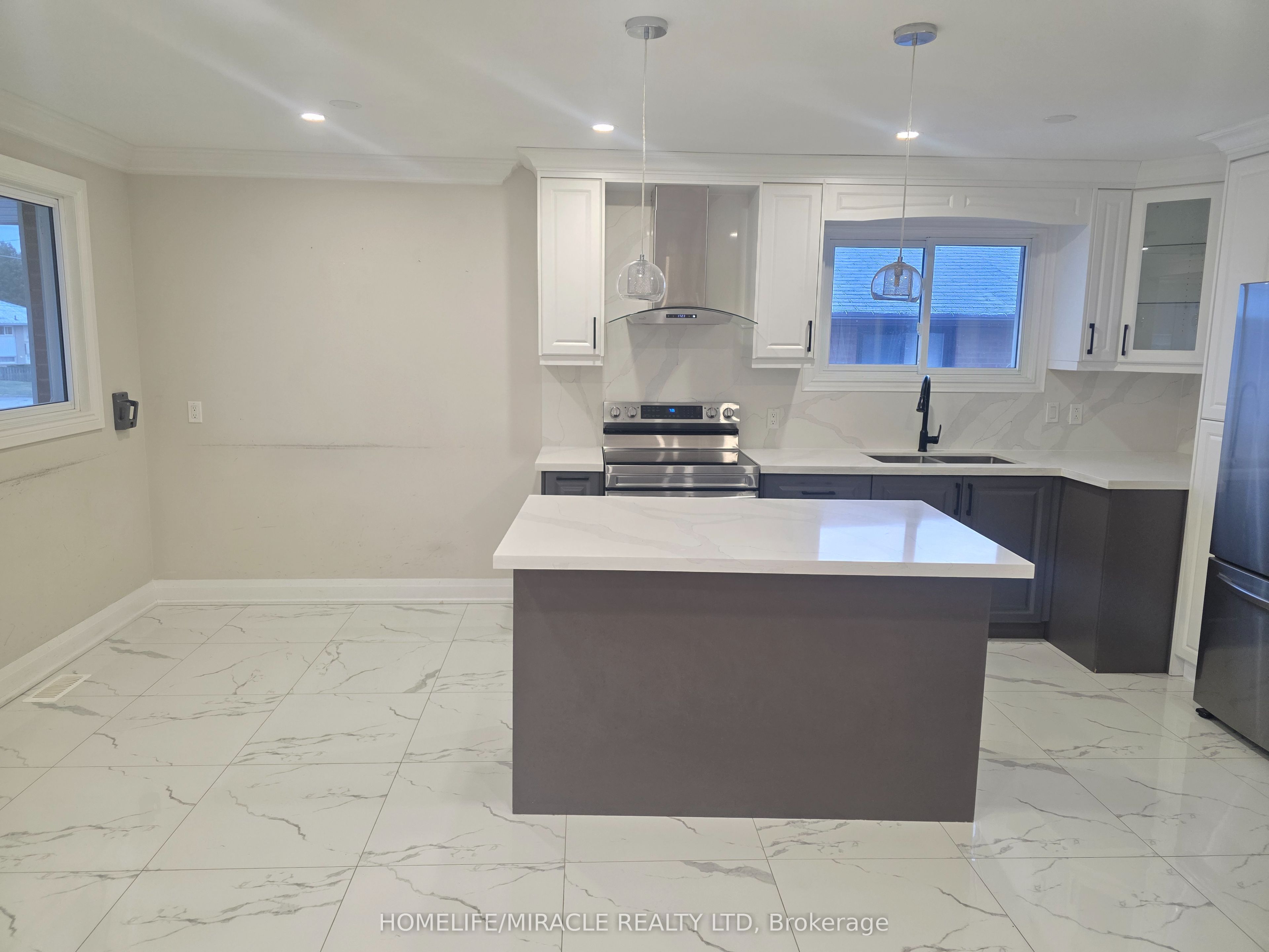 Additional image 3 of 134 Keewatin Street S, Oshawa, ON, L1H 6Z3