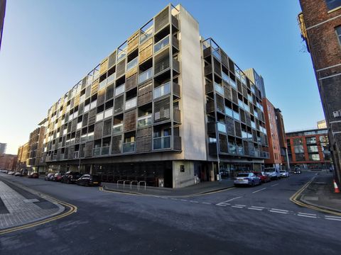 Moho Building, 42 Ellesmere Street M15