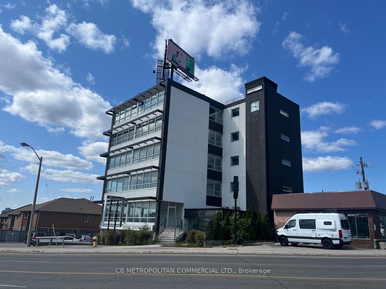 300-1880 O'connor Drive, Toronto, ON, M4A 1W9