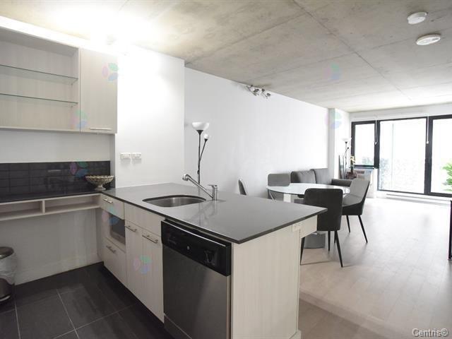 1414 Rue Chomedey