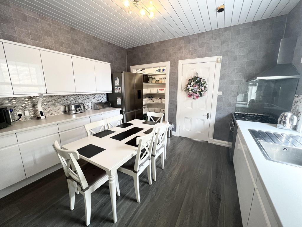 Additional image 8 of 6 bed semi-detached house for sale37 South Beach Road, Ardrossan KA22