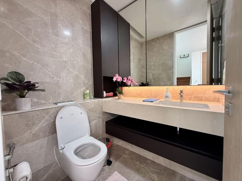 18 Amber Gardens photo 5