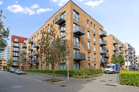 Ashton Reach, Rotherhithe SE16