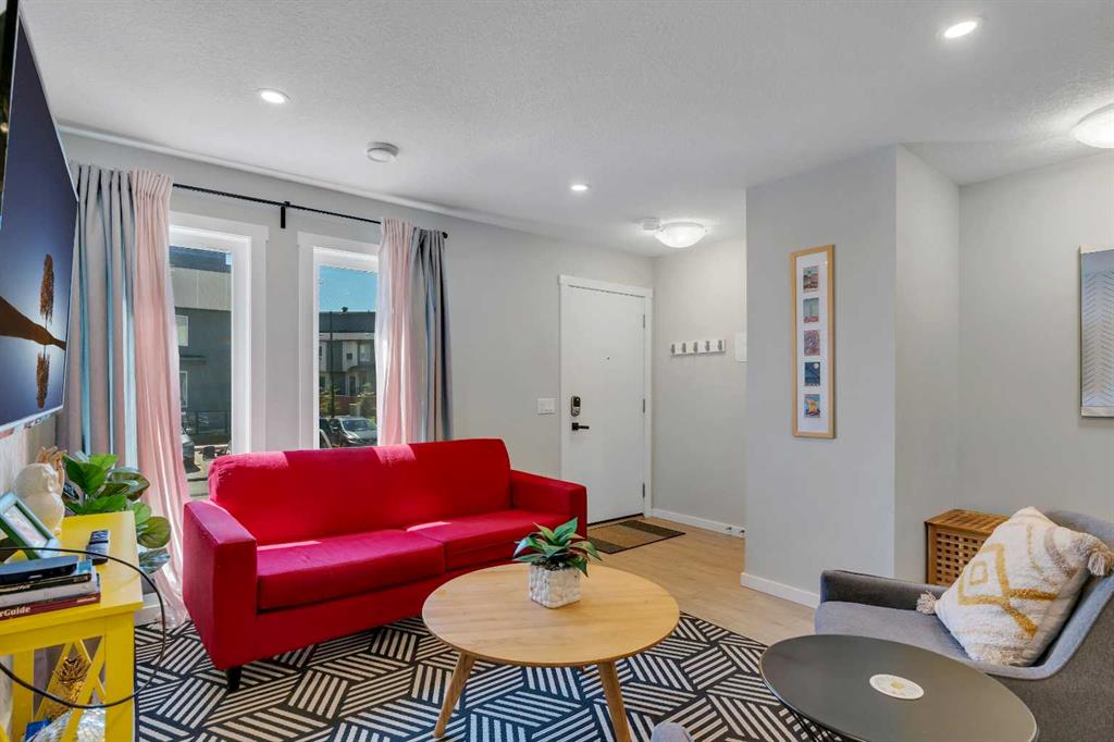 Additional image 3 of 312-19500 37 Street SE, Calgary, AB, T3M 2W9