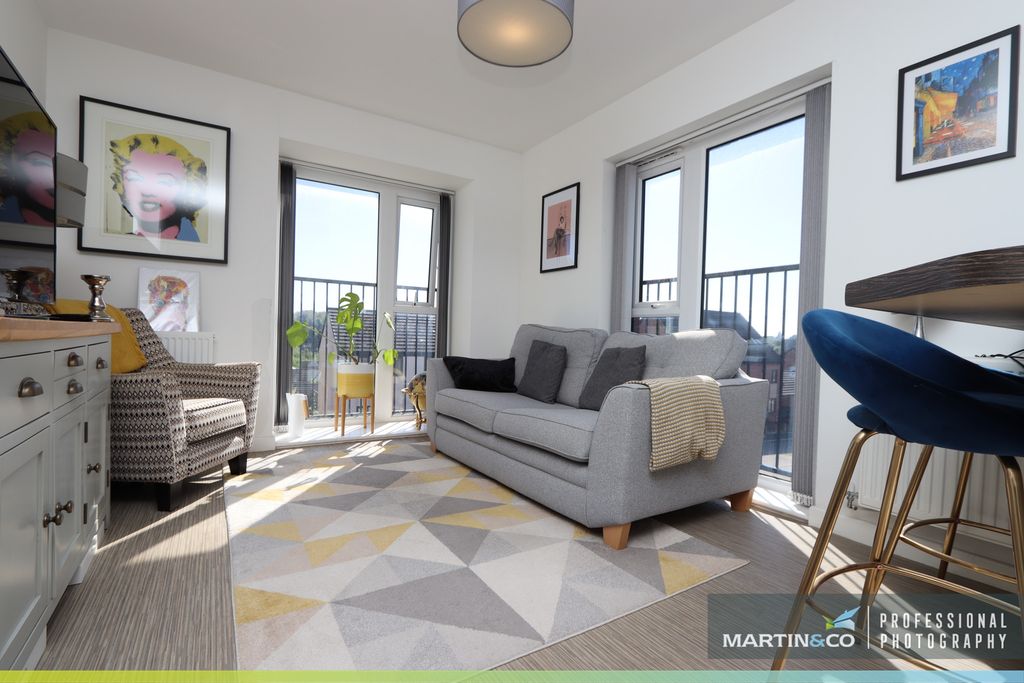 Additional image 5 of 2 bed flat for saleChurch Road, St Edeyrns CF3