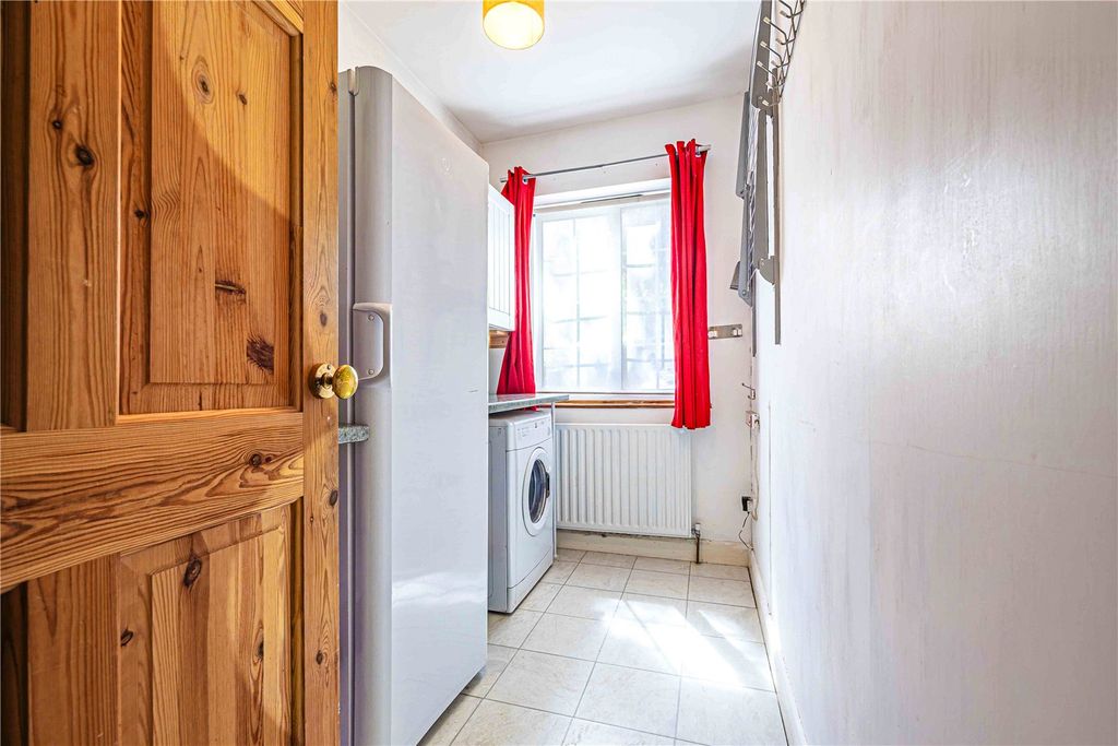 Additional image 12 of 5 bed semi-detached house for saleShrublands Road, Berkhamsted, Hertfordshire HP4