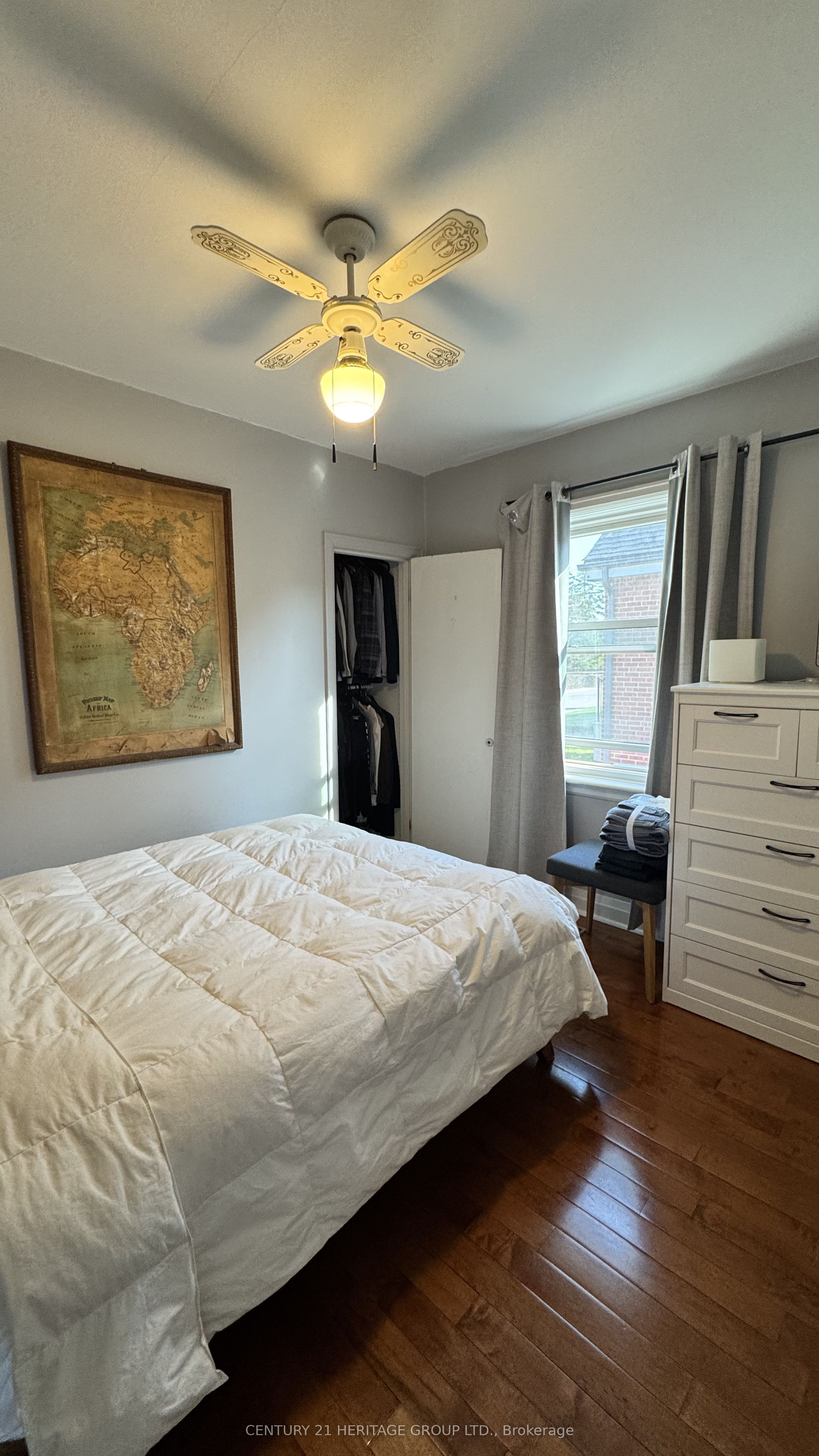 Main-166 Erindale Avenue, Hamilton, ON, L8K 4R4 photo 3