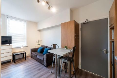Trewhitt Road, Newcastle Upon Tyne NE6, Room to rent