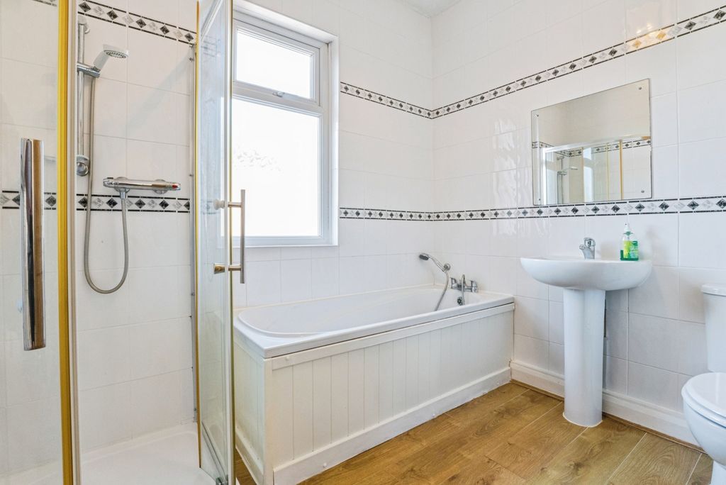 Additional image 18 of 3 bed semi-detached house for saleSt. Andrews Road North, Lytham St. Annes, Lancashire FY8