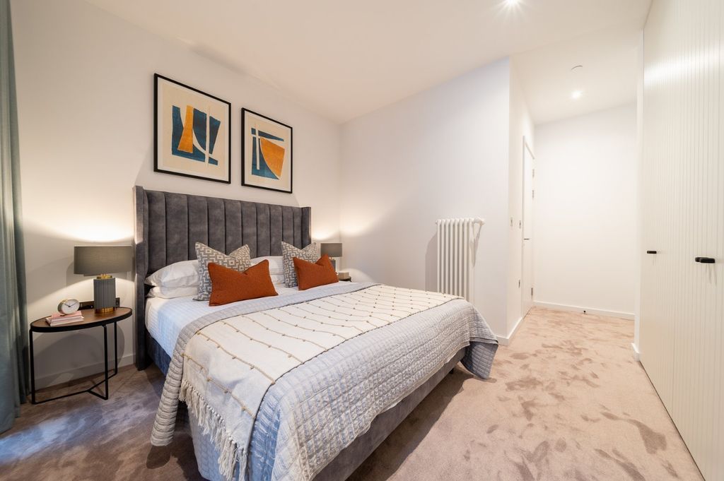 Additional image 4 of 3 bed flat for saleThe Brentford Project, Catherine Wheel Road TW8