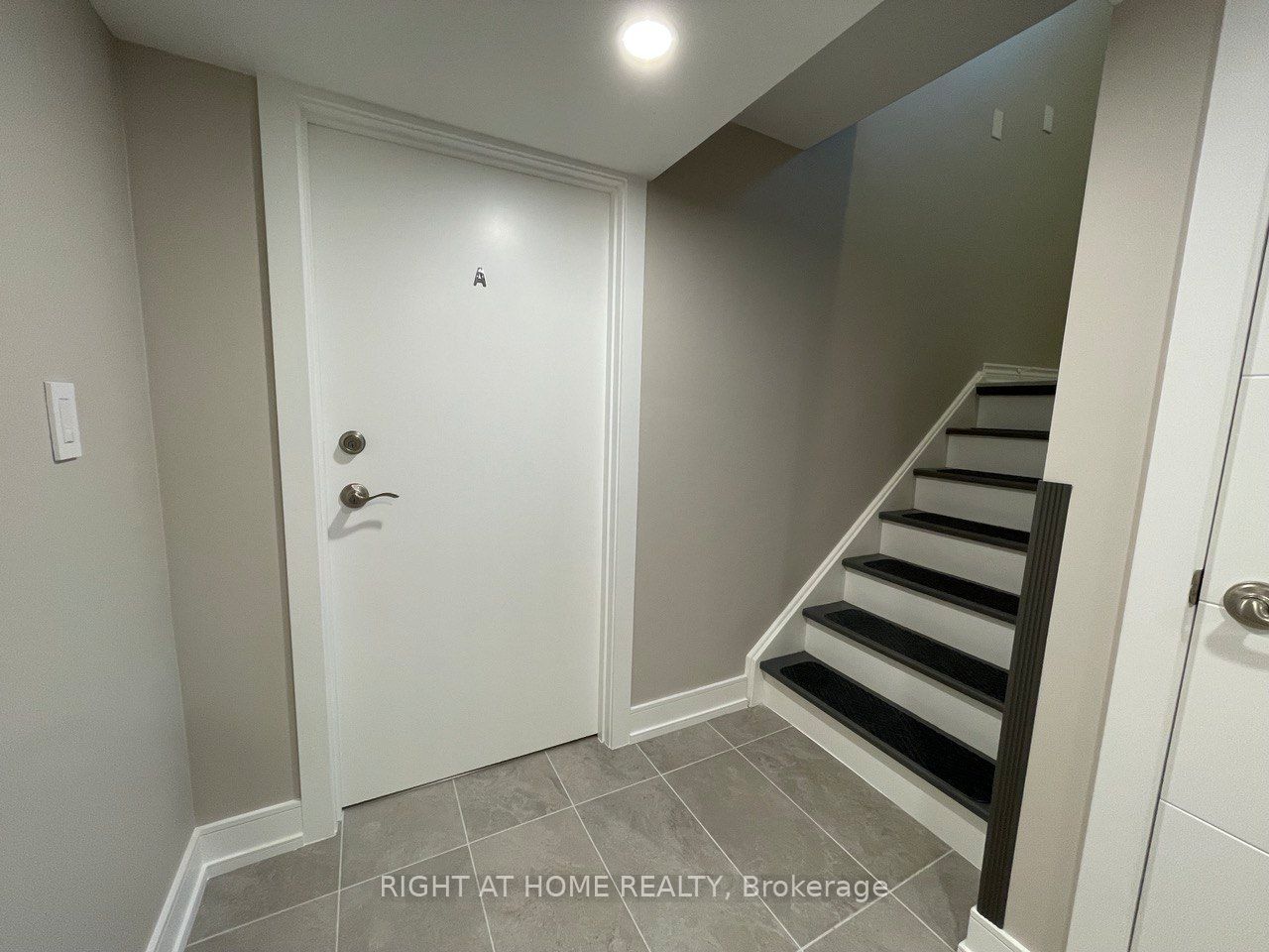 Additional image 4 of Bsmt A-30 Lewis Drive, Vaughan, ON, L4L 2B6
