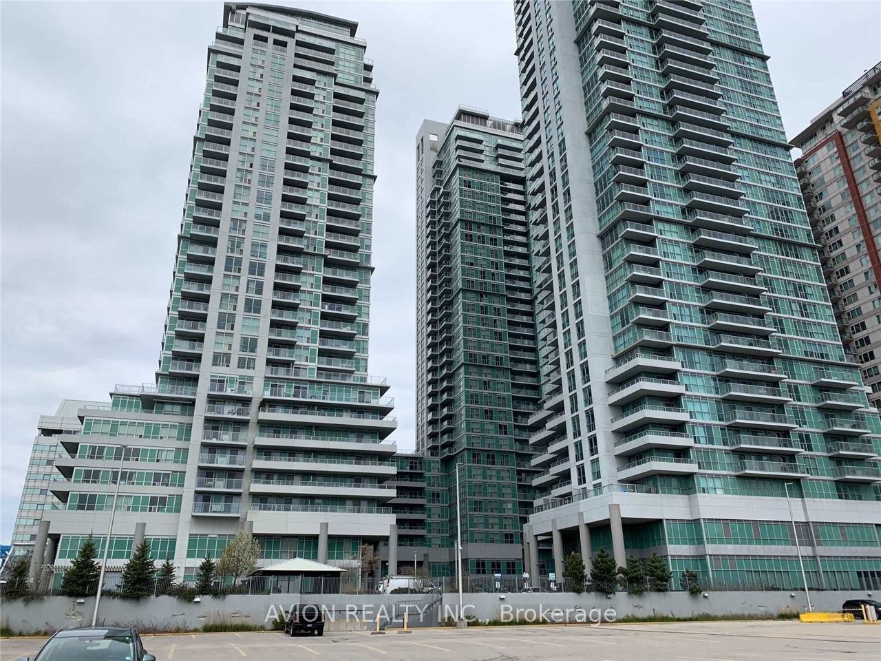 2407-60 Town Centre Court, Toronto, ON, M1P 0B1