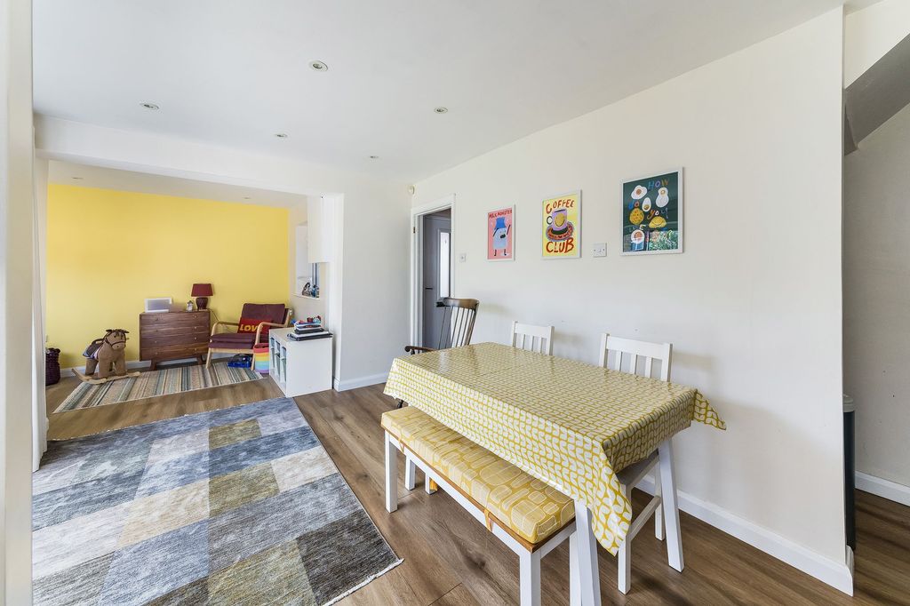 Additional image 2 of 3 bed semi-detached house for saleHamble Drive, Abingdon OX14