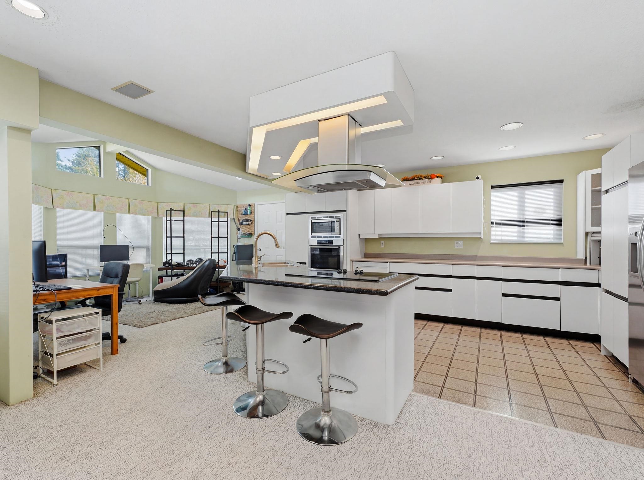 Additional image 4 of 4264 Fitzgerald Avenue, Burnaby, BC, V5G 3R8