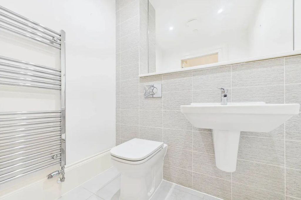 Additional image 6 of 2 bed flat for saleDalnair Castle Apartments, Dalnair Castle, Dalnair Estate, Croftamie, Stirling G63