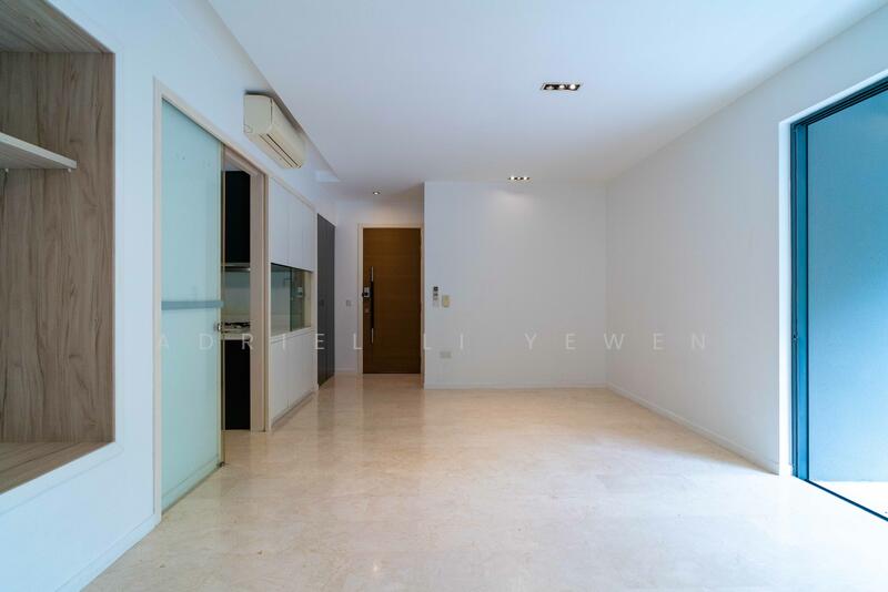 8 Ridgewood Close photo 3