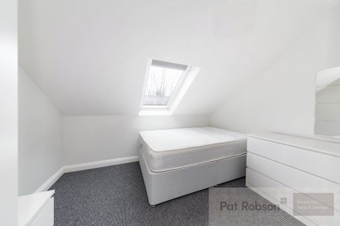 Helmsley Road Room 4, Sandyford, Newcastle Upon Tyne NE2, Room to rent