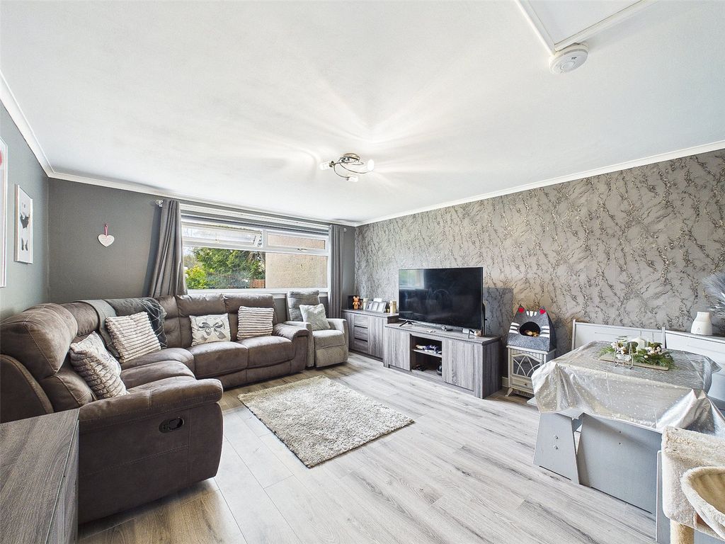 Additional image 2 of 3 bed flat for saleCalder Grove, Sighthill, Edinburgh EH11
