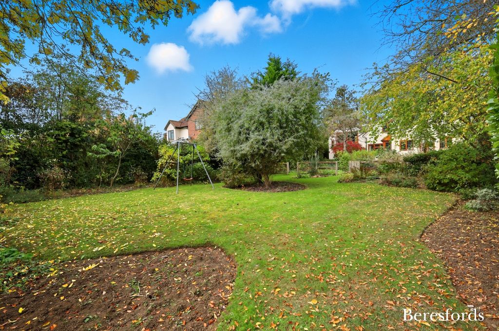 Additional image 25 of 5 bed detached house for salePerry Street, Billericay CM12