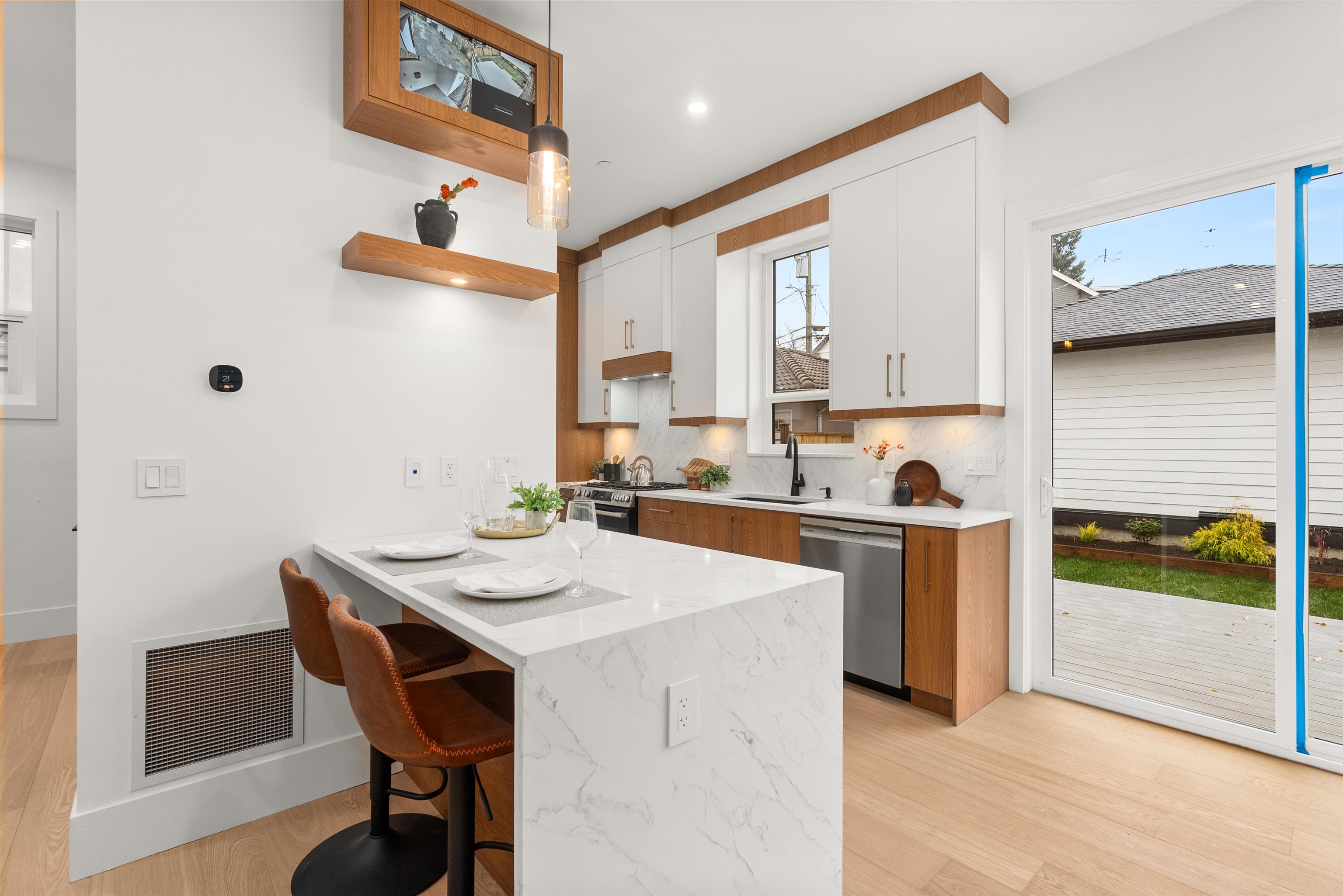 Additional image 4 of 2-1822 14th Avenue E, Vancouver, BC, V5N 2E2