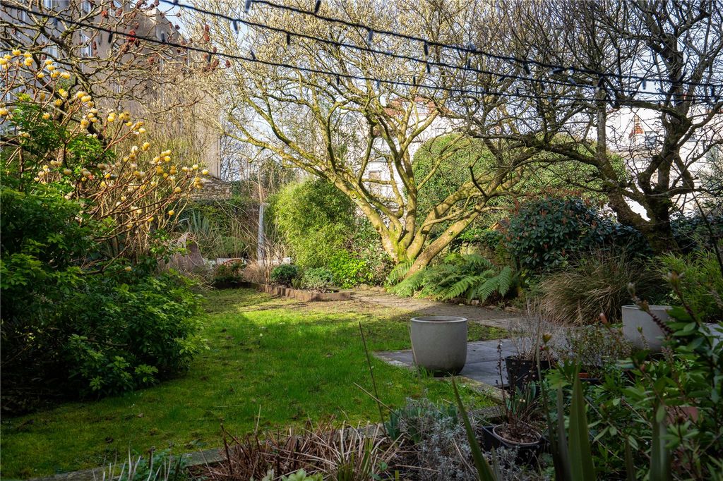 Additional image 18 of 5 bed semi-detached house for saleRichmond Park Road, Clifton, Bristol BS8