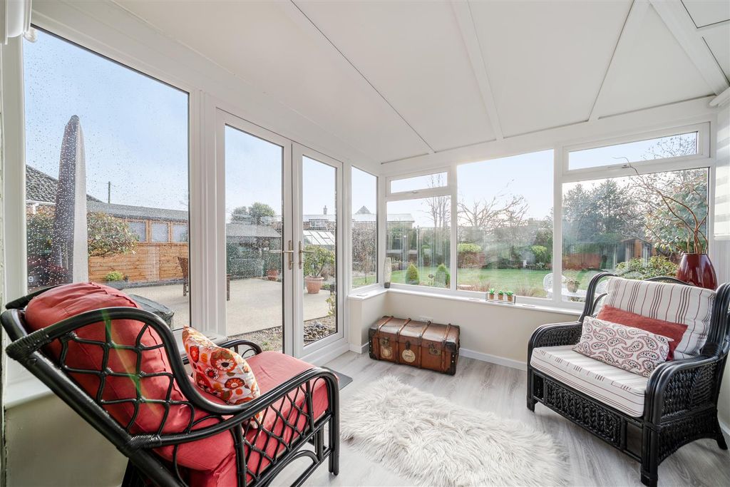Additional image 7 of 4 bed detached bungalow for saleWhite Cliff Gardens, Blandford Forum DT11