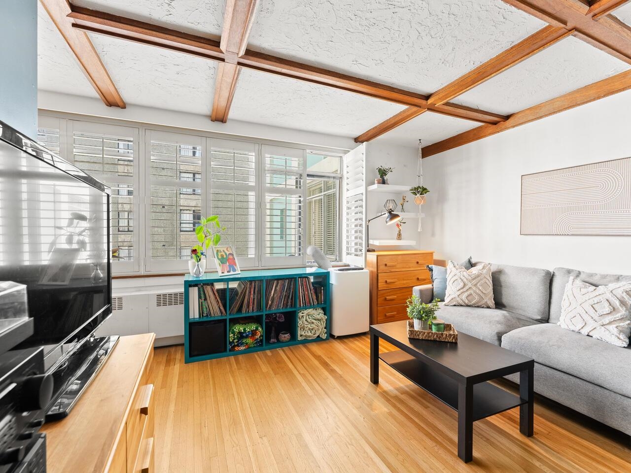Additional image 6 of 304-1975 Pendrell Street, Vancouver, BC, V6G 1T6