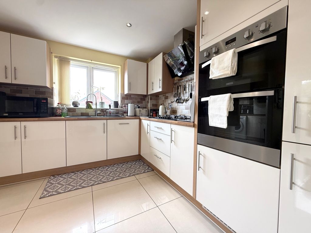 Additional image 15 of 4 bed detached house for saleMaes Y Ffion, Llwydcoed, Aberdare, Rhondda Cynon Taf CF44