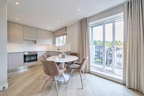 Curtis Field Road, Streatham, London SW16