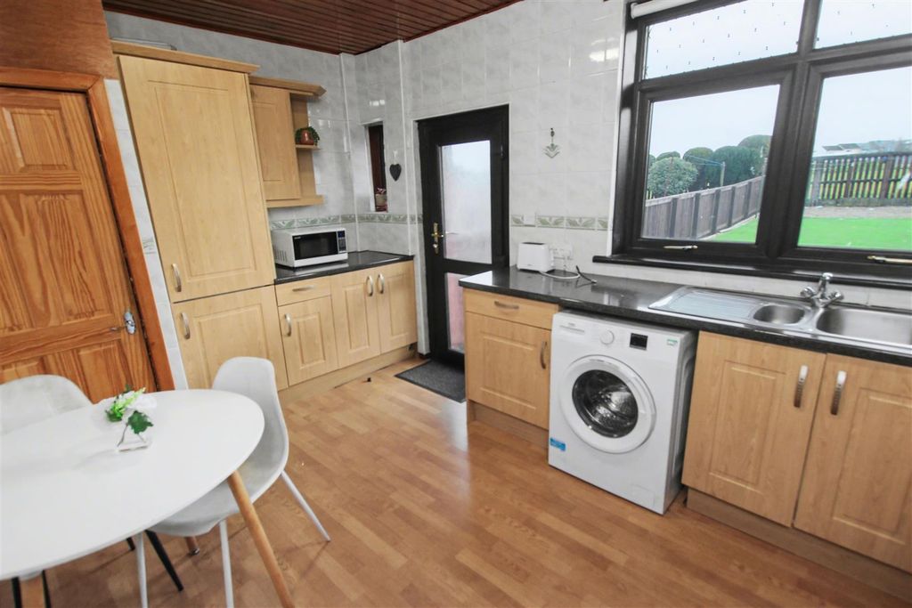 Additional image 4 of 3 bed semi-detached house for saleNewtonhead Road, Rigside, Lanark ML11