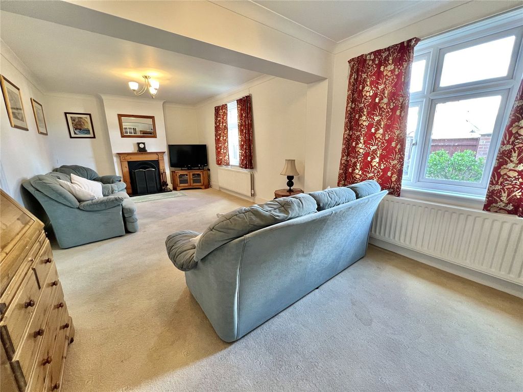 Additional image 3 of 4 bed detached house for saleKings Road, Blandford Forum, Dorset DT11