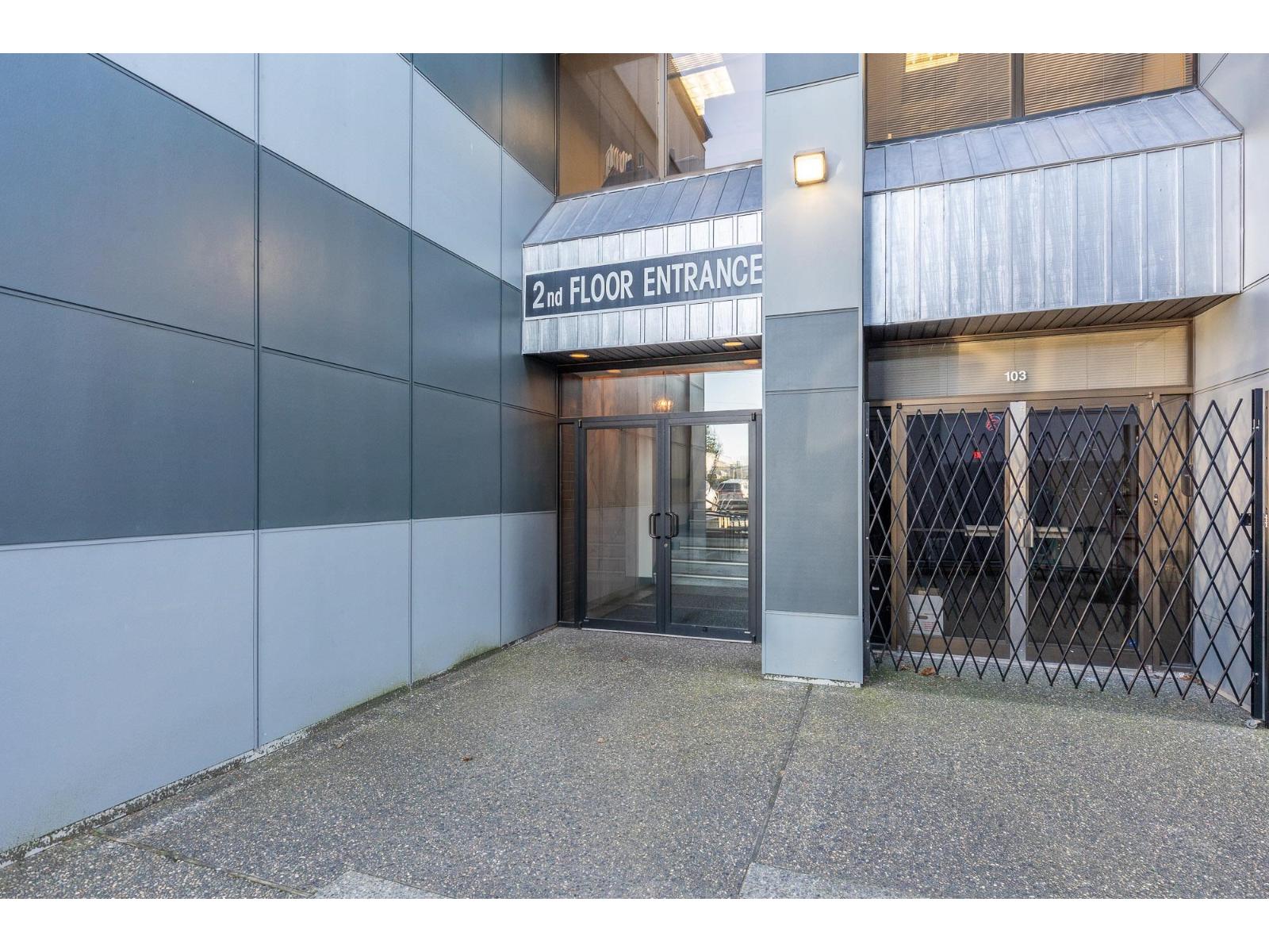 Additional image 4 of 201-33119 South Fraser Way, Abbotsford, BC, V2S2B1