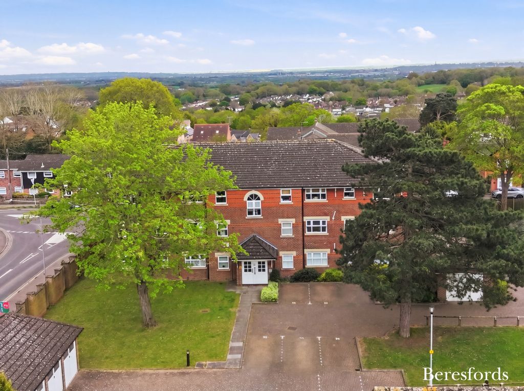 Additional image 10 of 2 bed flat for saleBurns Close, Billericay CM11