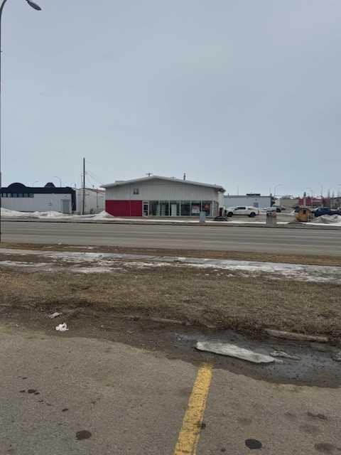 Additional image 2 of 104-10505 118 Street, Grande Prairie, AB, t8v 6l7