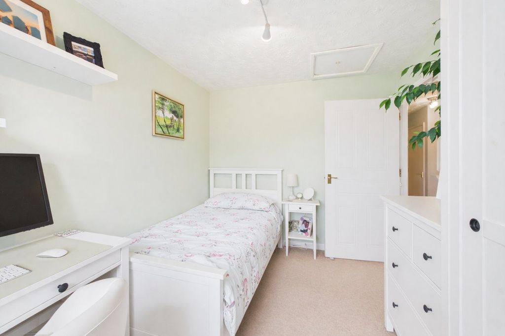 Additional image 10 of 2 bed flat for saleGriffen Road, Weston Village, Weston-Super-Mare BS24