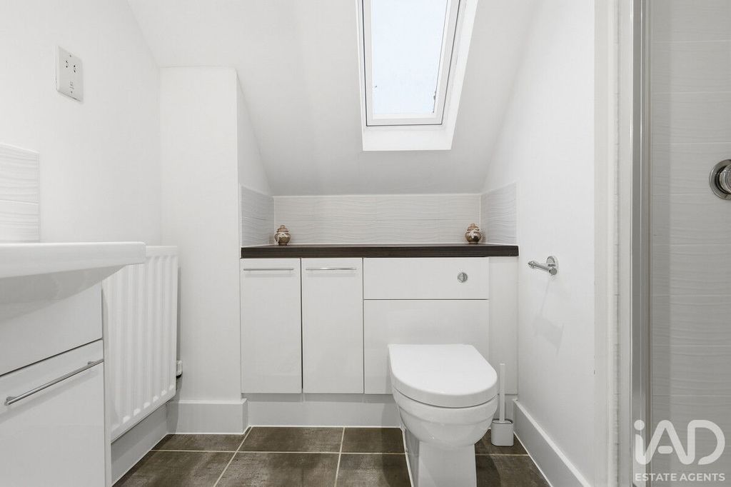 Additional image 18 of 5 bed detached house for saleBayford Way, Stansted Mountfitchet CM24