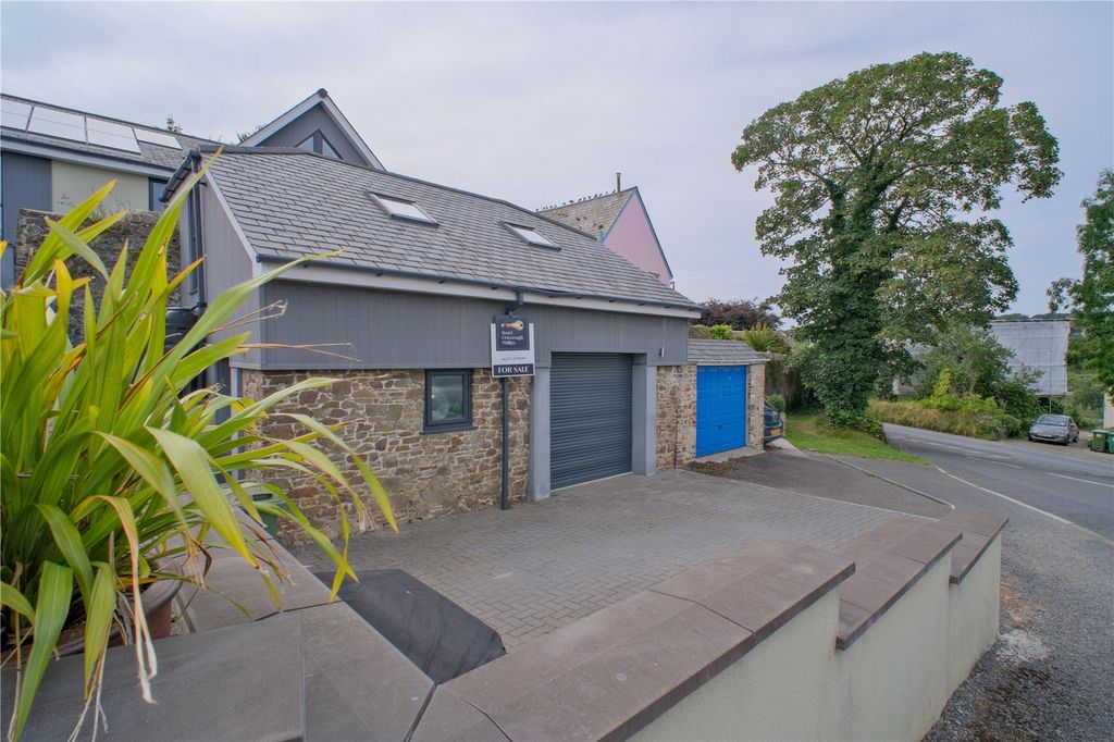 Additional image 2 of 5 bed detached house for saleSouthcott Road, Bideford, Devon EX39
