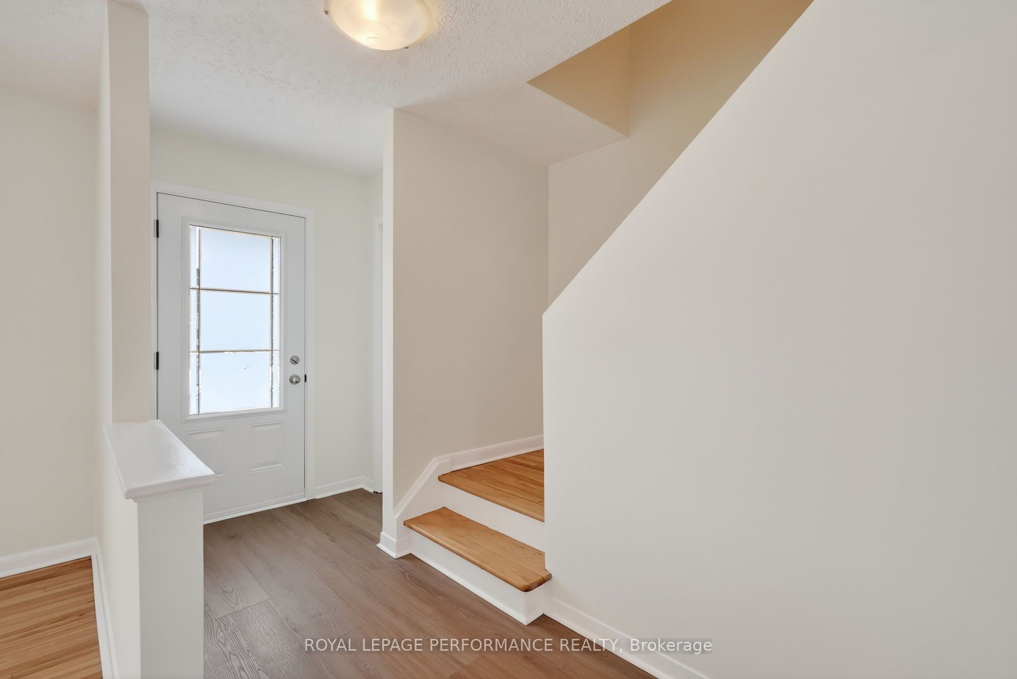 Additional image 4 of 630 Borthwick Avenue, Ottawa, ON, K1K 2L9