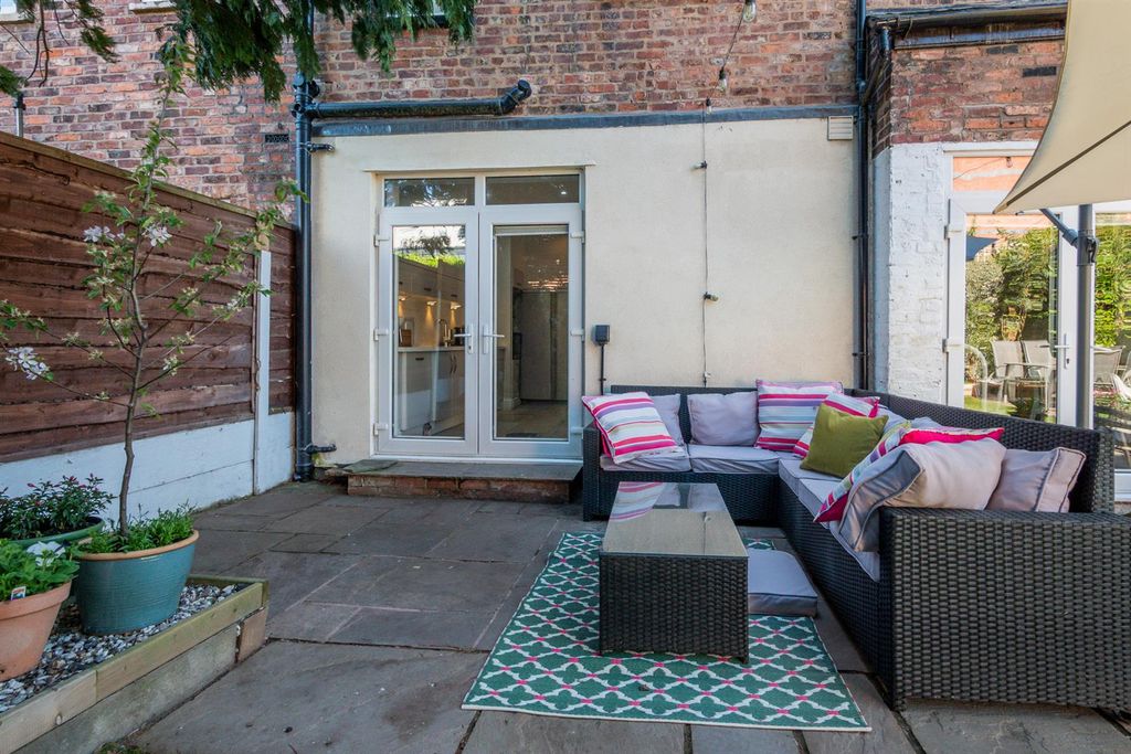 Additional image 32 of 5 bed semi-detached house for saleSpringfield Road, Altrincham WA14
