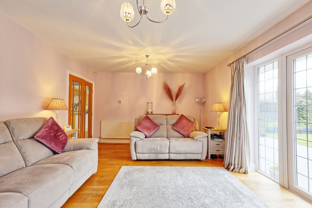 Additional image 15 of 5 bed detached house for salePrime Location - Sylvan Tryst, Billericay CM12