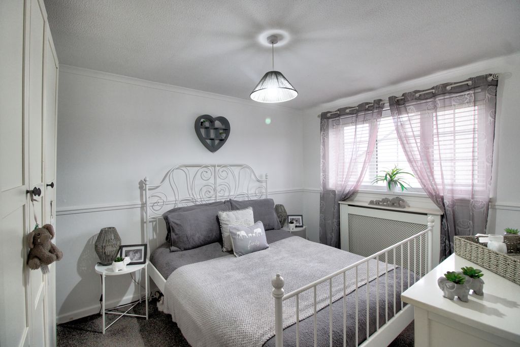 Additional image 4 of 3 bed detached house for saleWaltwood Park Drive, Newport NP18