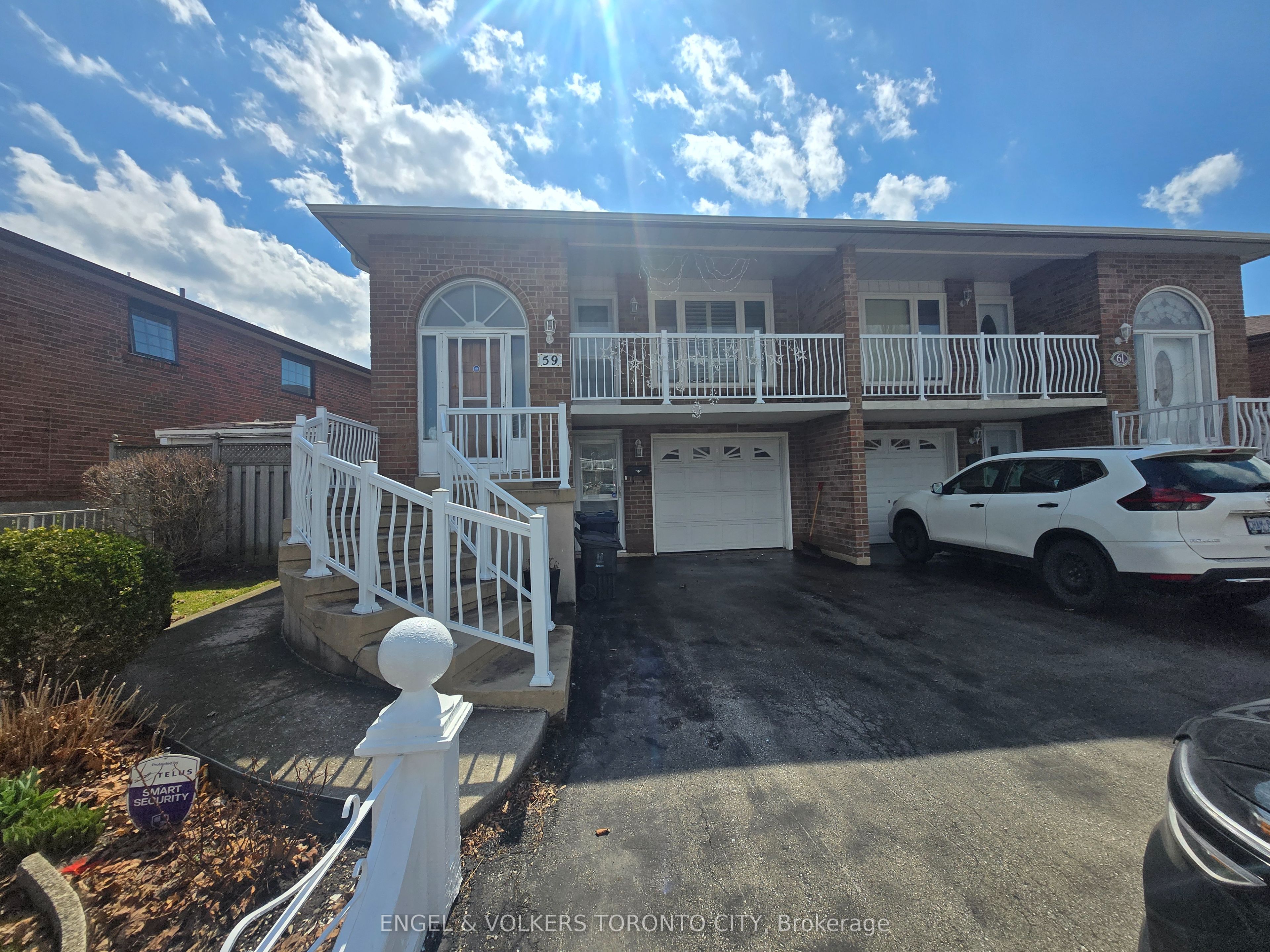 B-59 Sawmill Road, Toronto, ON, M3L 2K3