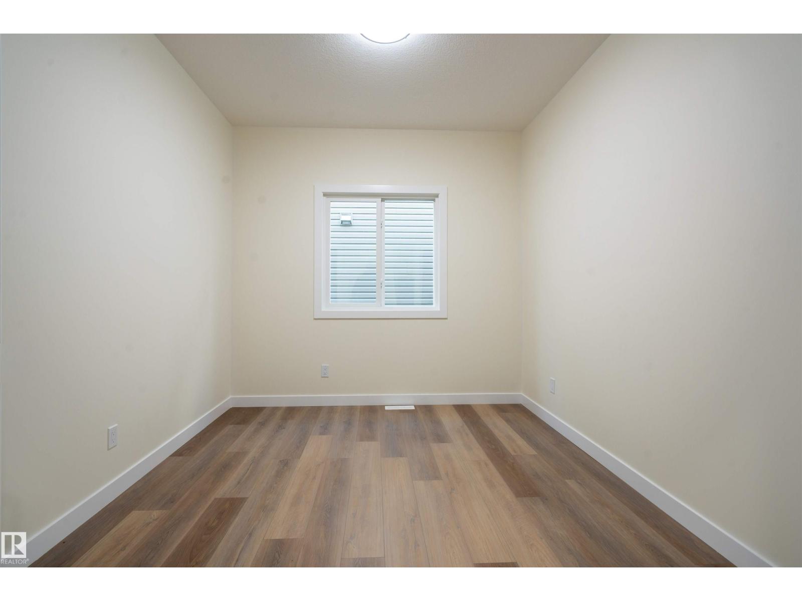 Additional image 6 of 5720 176 Avenue NW, Edmonton, AB, T5Y0K8