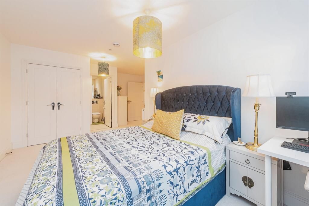 Additional image 11 of 2 bed flat for saleFullbrook Drive, Basingstoke, Hampshire RG21